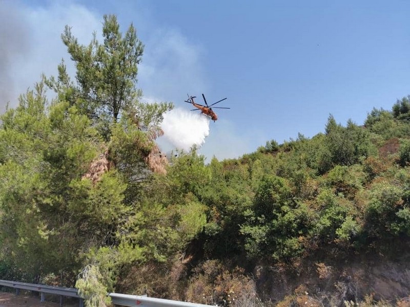 Διόνυσος φωτιά, ελικόπτερο