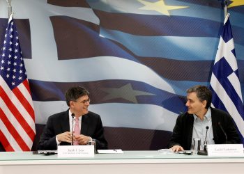 U.S. Treasury Secretary Jack Lew (L) and Greek Finance Minister Euclid Tsakalotos attend a news conference at the Finance Ministry in Athens, Greece,  July 21,  2016. REUTERS/Michalis Karagiannis