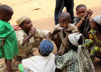 Action Against Hunger provides ready-to-eat therapeutic foods to malnourished children in Central African Republic (Credit: Lucile Grosjean / ACF International) (CNW Group/Action Against Hunger (AAH))