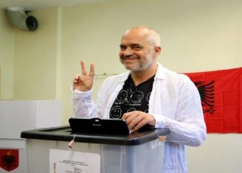 Albanian Socialist Party leader Edi Rama casts his vote during the parliamentary elections in Surel near Tirana, Albania June 25, 2017. REUTERS/Florion Goga