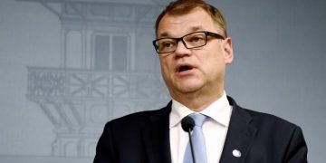 Finnish Prime Minister and Centre Party chairman Juha Sipila attends a news conference at the PM's official residence Kesaranta in Helsinki, Finland, June 12, 2017. LEHTIKUVA/Jussi Nukari/ via REUTERS