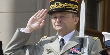 18th Chairman of the Joint Chiefs of Staff Army Gen. Martin E. Dempsey and French Chief of Defense Staff Gen. Pierre de Villiers salute in front of the Pentagon during an honor cordon in Arlington, Va., April 23, 2014. DoD photo by Mass Communication Specialist 1st Class Daniel Hinton