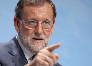 GRA300. HAMBURGO (ALEMANIA), 08/07/2017.- El presidente del Gobierno, Mariano Rajoy, durante la rueda de prensa que ha ofrecido hoy al término de la cumbre del G20 celebrada en Hamburgo (Alemania). EFE/Sergio Barrenechea