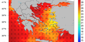 Η θερμοκρασία της επιφάνειας της θάλασσας (ºC) το Σάββατο 14 Αυγούστου 2021 από δορυφορικές μετρήσεις. 