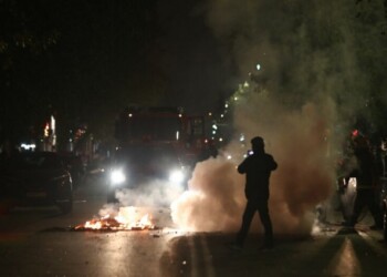 Θεσσαλονίκη: Επεισόδια για τον πυροβολισμό αστυνομικού σε 16χρονο Ρομά