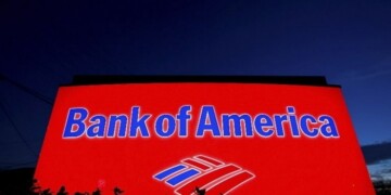 BofA: Η Ελλάδα θα ξύσει την ύφεση το 2023!