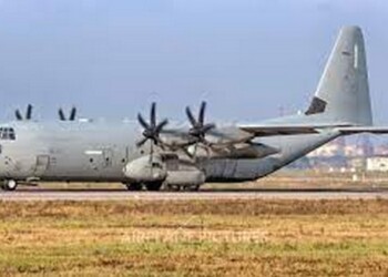 Στο αεροδρόμιο της Ελευσίνας επιστρέφει το C-130 ξεκίνησε για να μεταφέρει τη δεύτερη ομάδα της ΕΜΑΚ στην Τουρκί, καθώς οι χειριστές ανέφεραν ένδειξη βλάβης