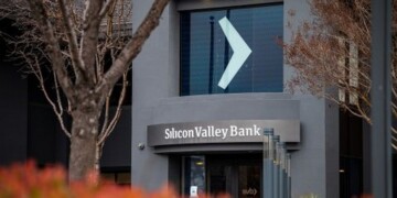 Κανόνι από τη Silicon Valley Bank: Η FDIC σώζει τις καταθέσεις