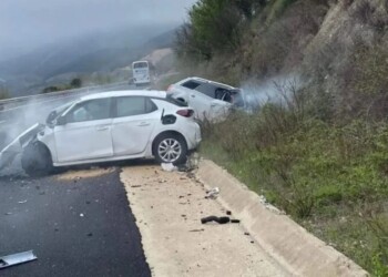 Νέο, αυτή τη φορά πολύνεκρο τροχαίο, προκάλεσε η αστυνομία στην Αλεξανδρούπολη, επιμένοντας σε πεπερασμένες πρακτικές καταδίωξης