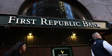 First Republic Bank Store