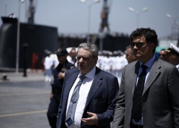 Naming ceremony and flag raising of submarines "MATROZOS" and "KATSONIS" in Greek Shipyards Scaramanga on June 23, 2016. / Τελετή ονοματοδοσίας και ύψωσης της σημαίας των Υποβρυχίων «ΜΑΤΡΩΖΟΣ» και «ΚΑΤΣΩΝΗΣ» στα Ελληνικά Ναυπηγεία στο Σκαραμαγκά στις 23 Ιουνίου 2016.