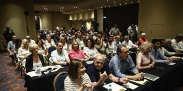 ΣΥΡΙΖΑ: 4 υποψήφιοι 2 holdouts και οργασμός στα παρασκήνια