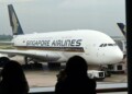 Ένας νεκρός επιβάτης σε πτήση της Singapore Airlines από το Λονδίνο